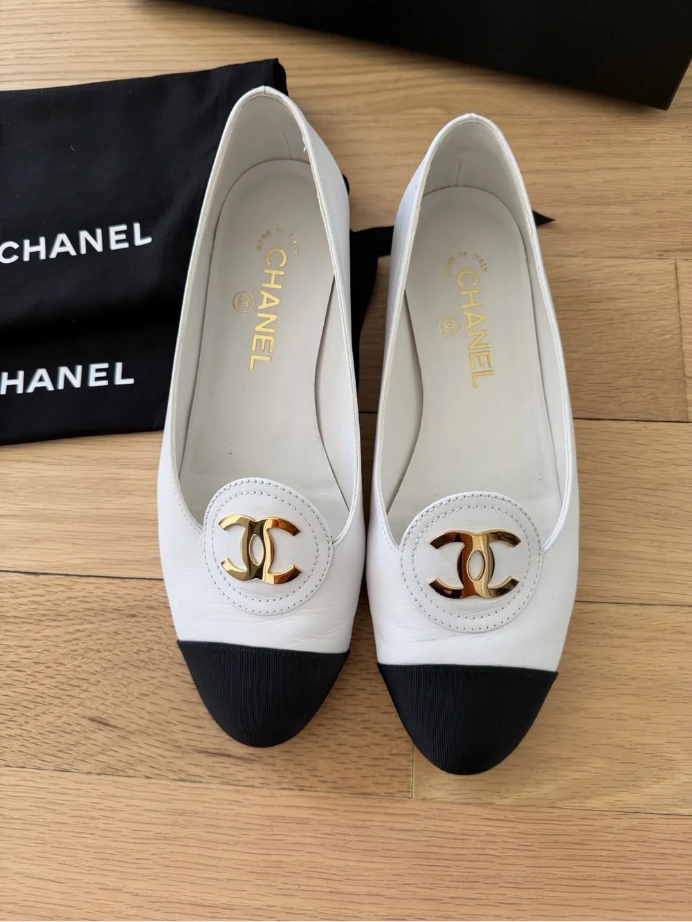 CHANEL SS 2026 Moccasins / Loafers Size 38.5